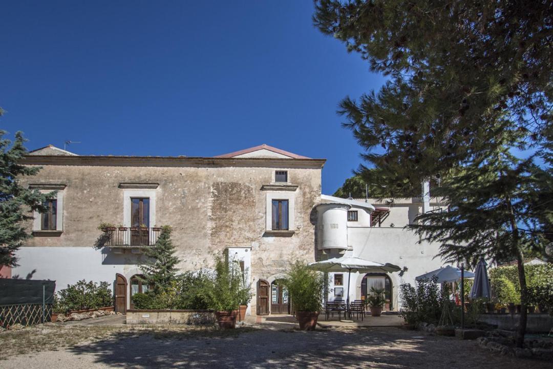 Masseria Citulo Il Pino Grande Villa Castel Del Monte  Eksteriør billede